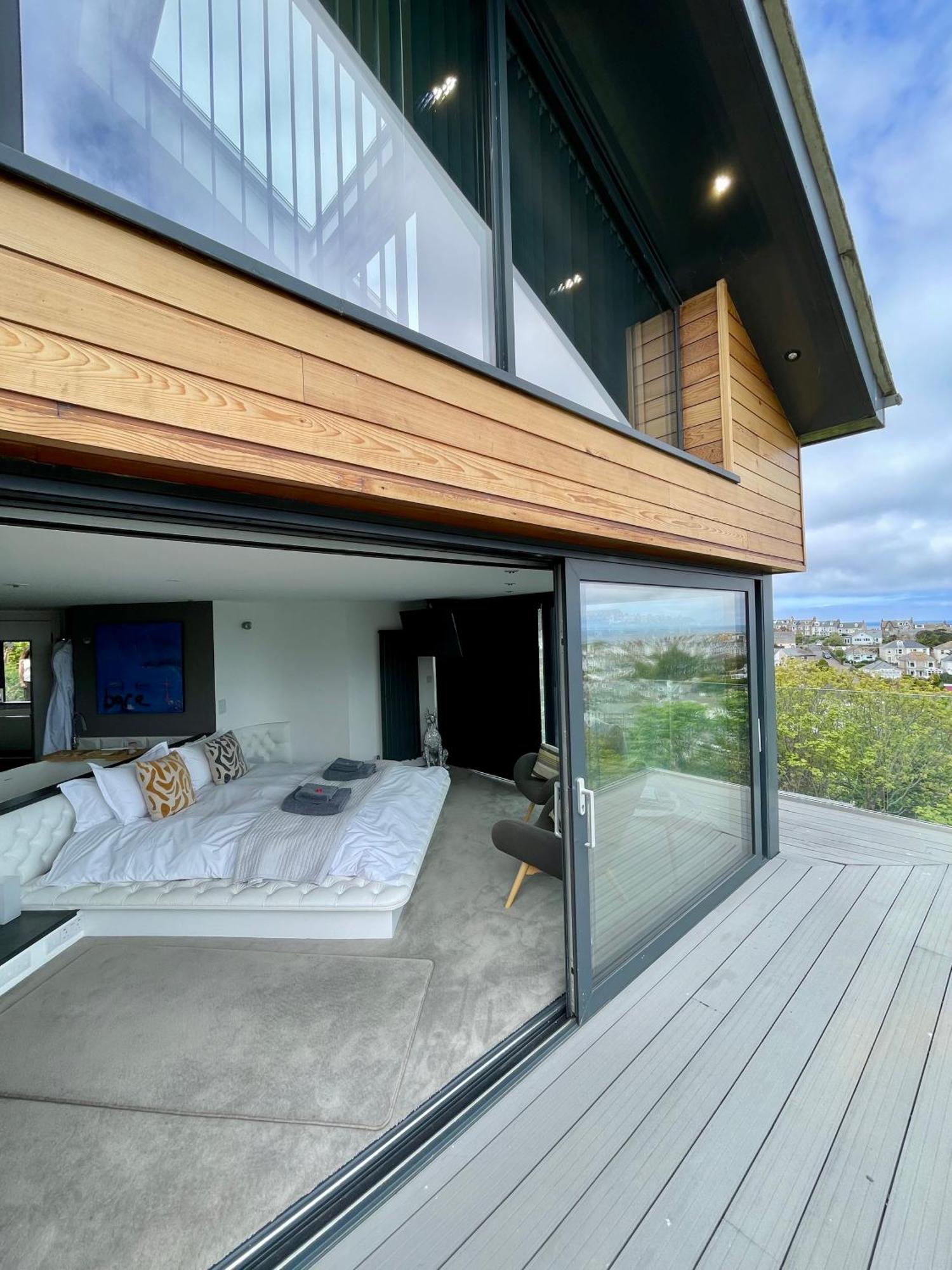 Uno St Ives - Luxury Serviced Accommodation Exterior foto